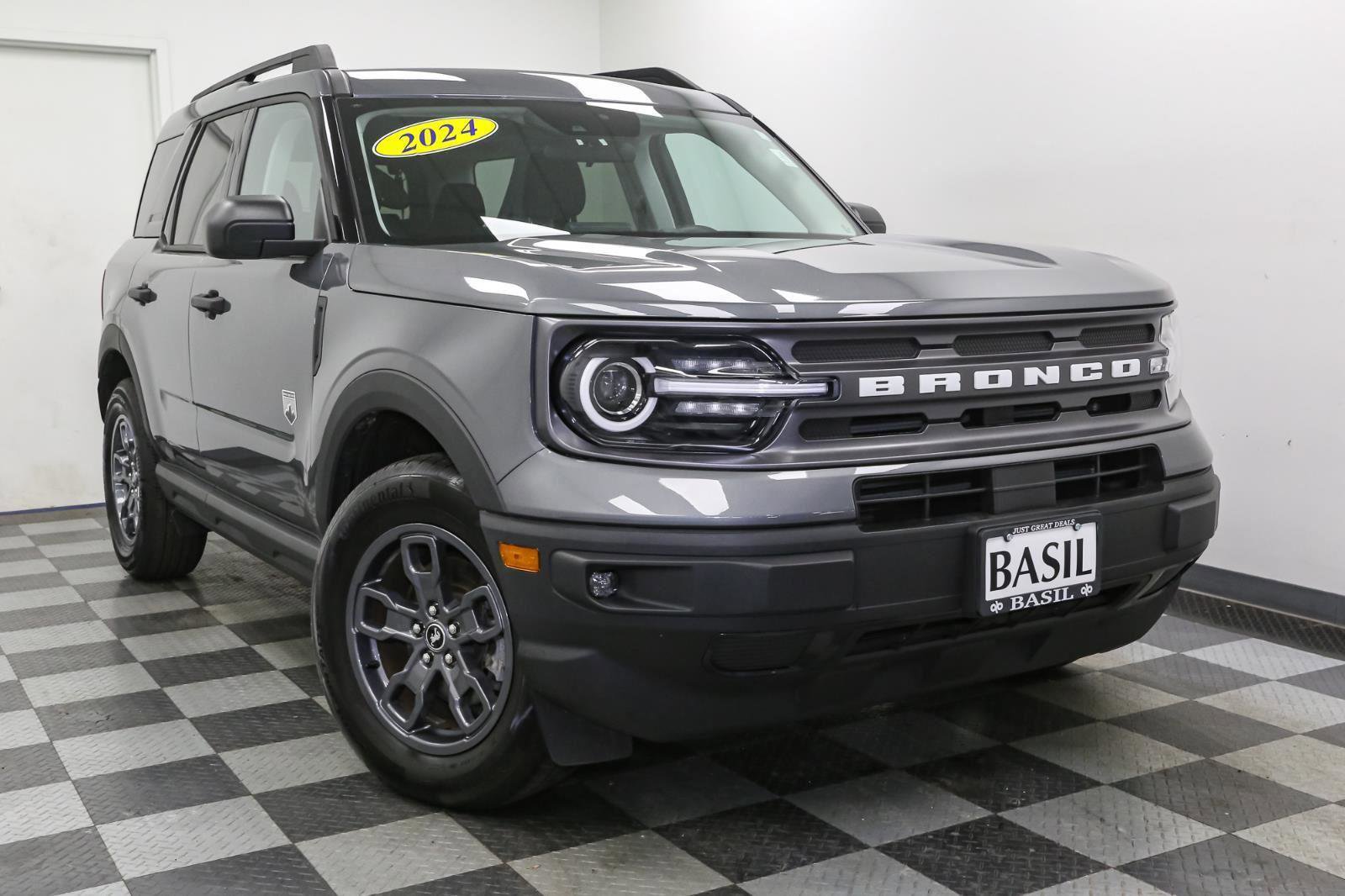 Used 2024 Ford Bronco Sport Big Bend w/ Convenience Package image 2