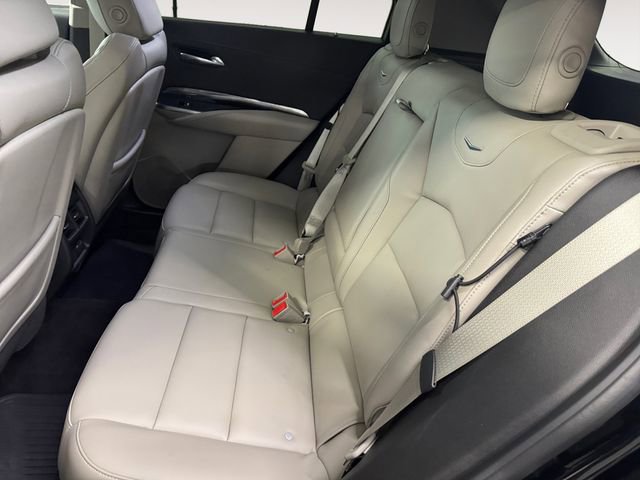 Used 2021 Cadillac XT4 Luxury w/ Cold Weather Package image 21