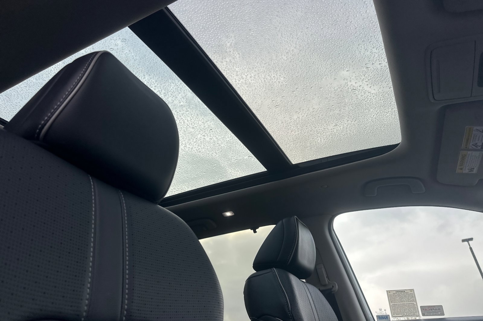 Used 2025 Honda Pilot Elite image 17