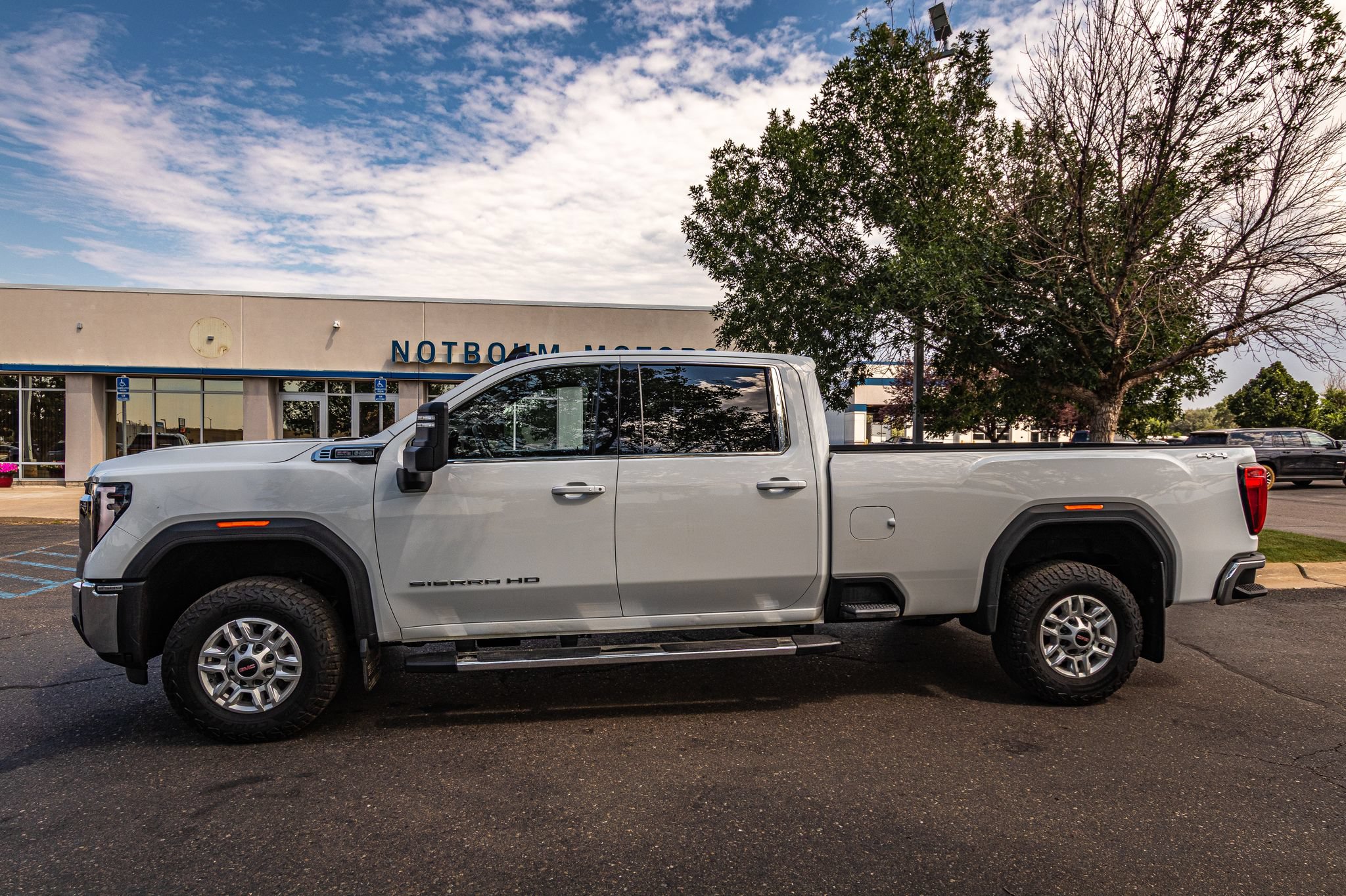 Used 2024 GMC Sierra 2500 SLE w/ SLE Convenience Package AWD/4WD 360° Tour