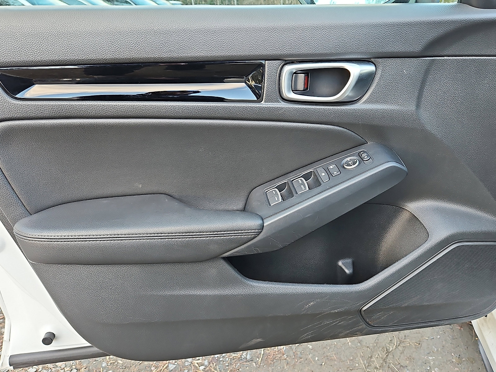 Used 2024 Honda Civic EX-L image 13