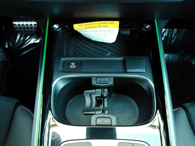 Used 2024 Mercedes-Benz GLB 250 image 47