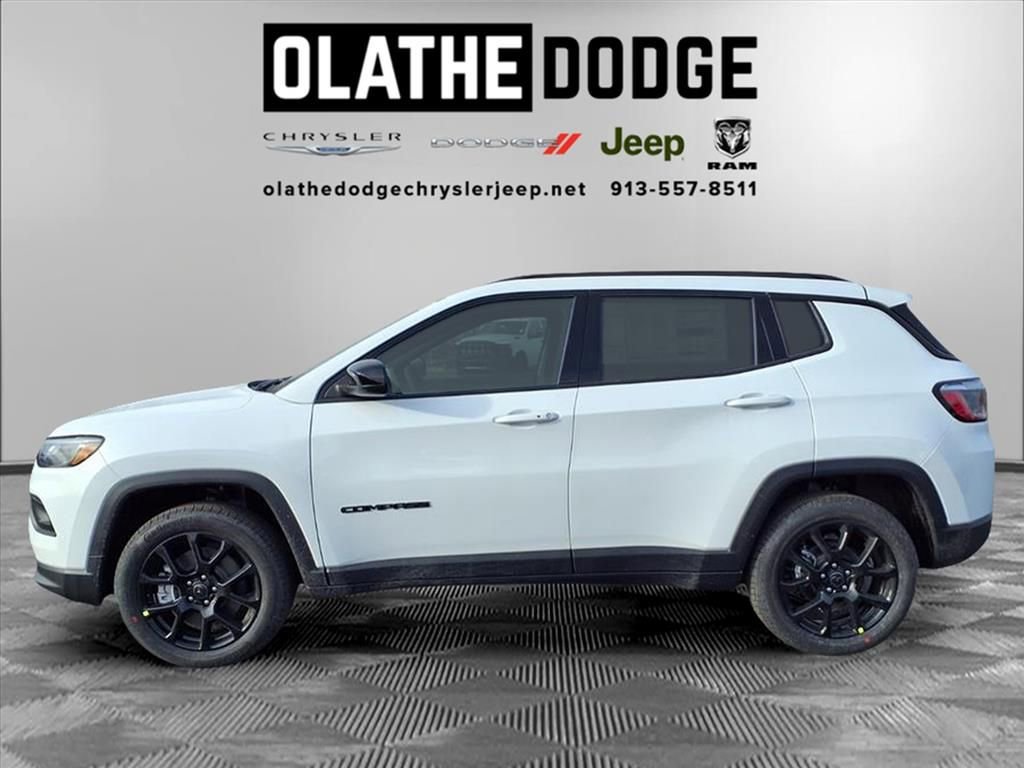 New 2026 Jeep Compass Latitude image 17