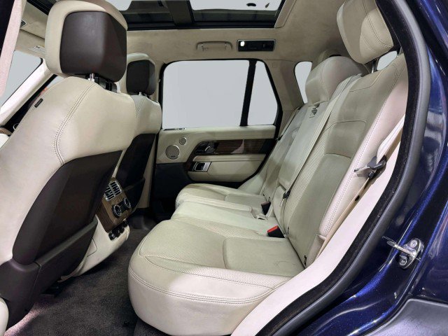 Used 2019 Land Rover Range Rover HSE image 71