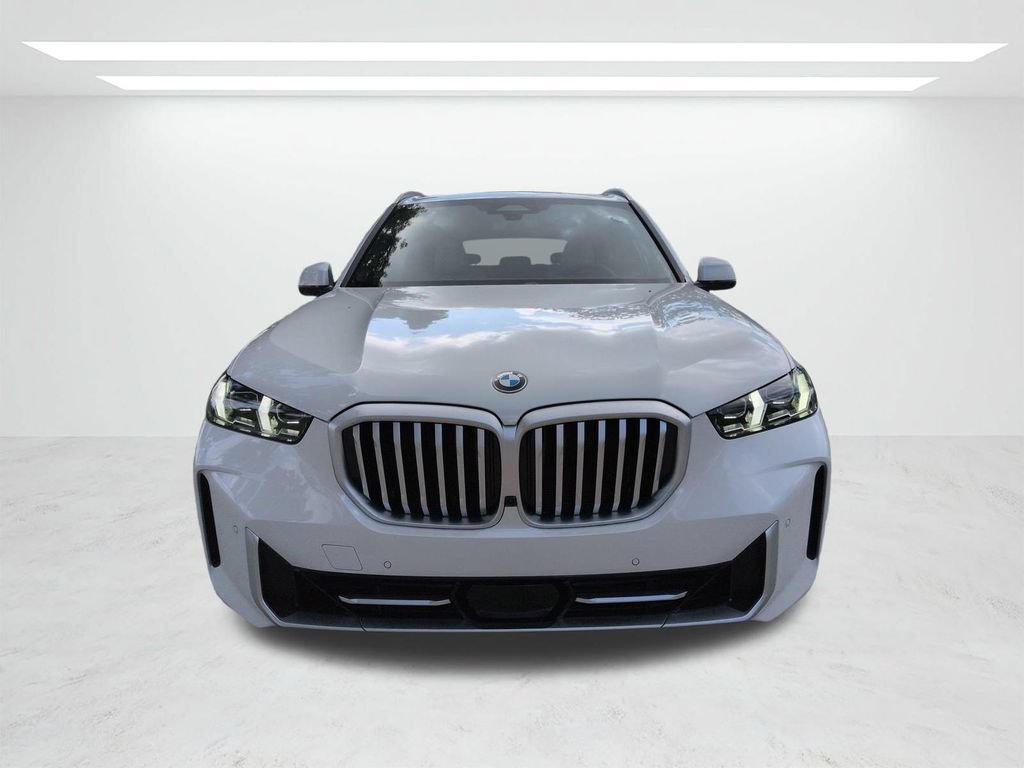 New 2026 BMW X5 xDrive40i w/ Parking Assistance Package AWD/4WD image 9