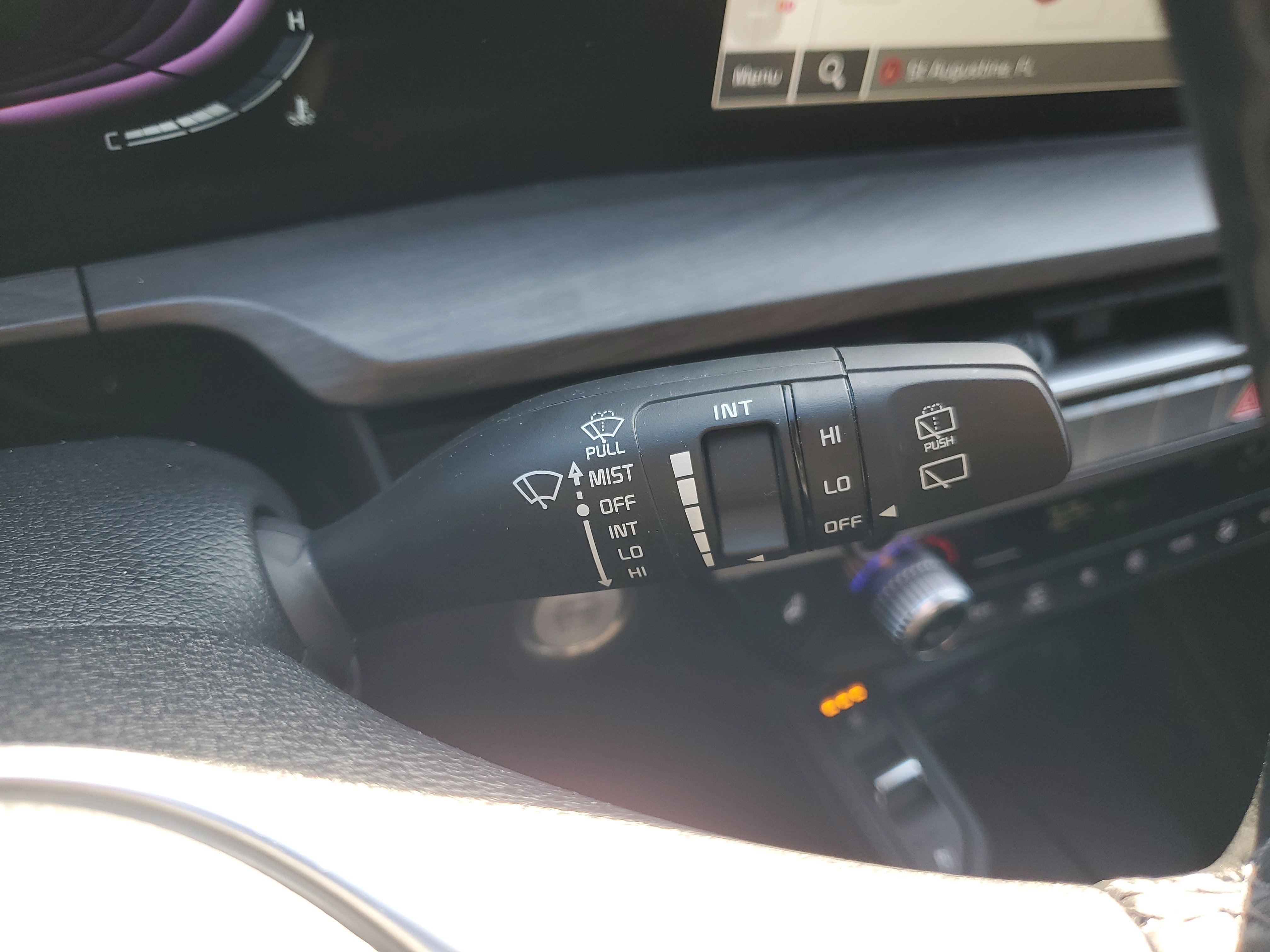 Certified 2025 Kia Telluride AWD image 31