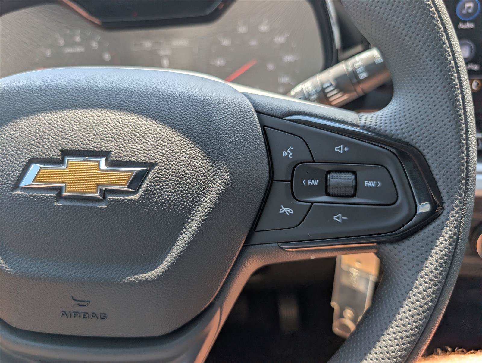 New 2026 Chevrolet Trax LS FWD image 19