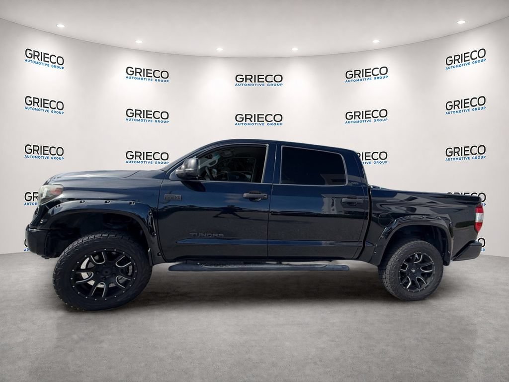 Used 2016 Toyota Tundra SR5 w/ SR5 Upgrade Package AWD/4WD image 4