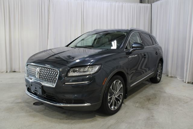 Used 2023 Lincoln Nautilus Reserve AWD/4WD image 39