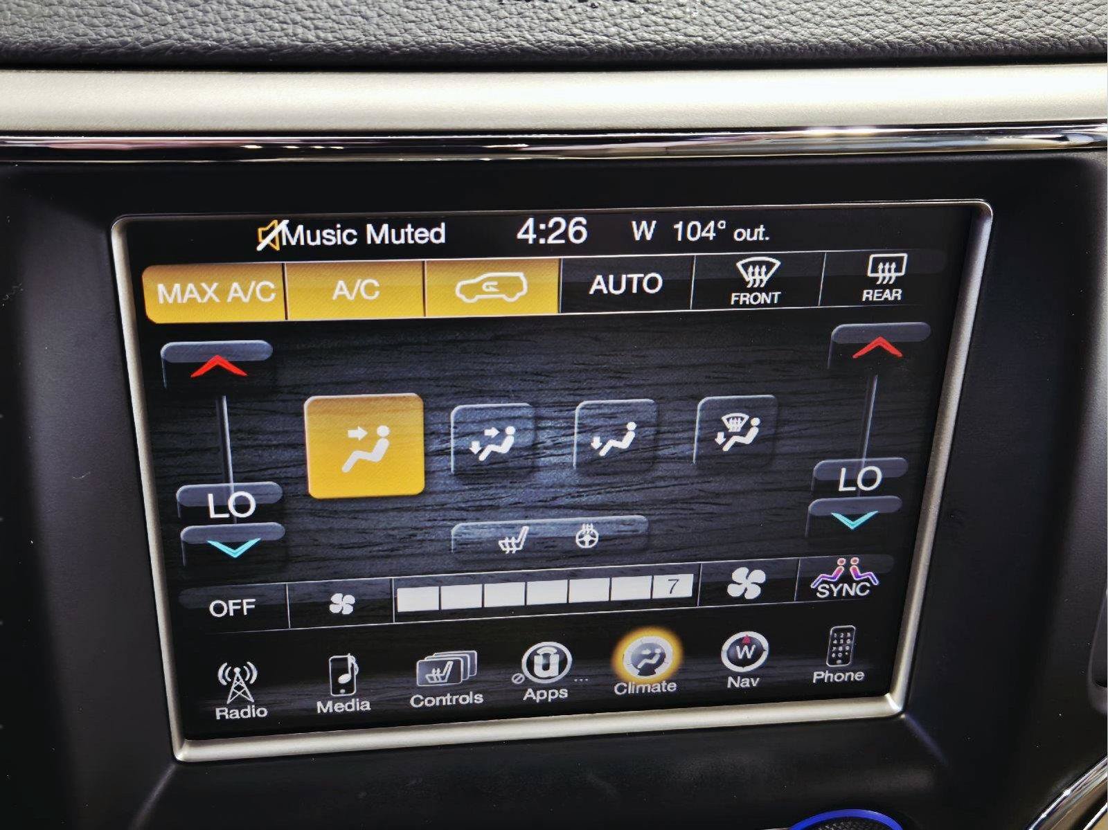 Used 2015 Jeep Grand Cherokee Limited AWD/4WD image 24