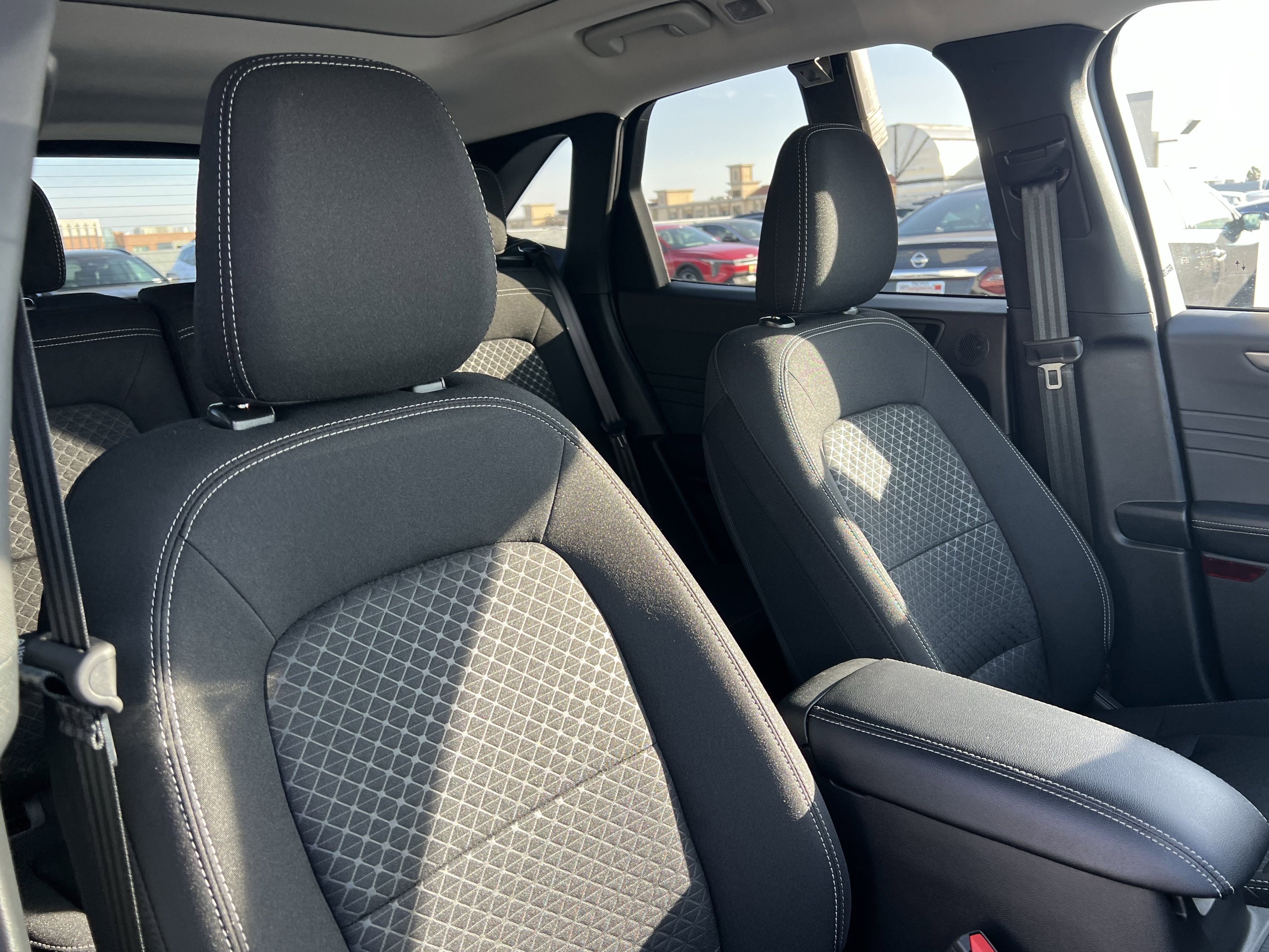 Used 2025 Ford Escape Active w/ Active Premium Tech Pack image 14