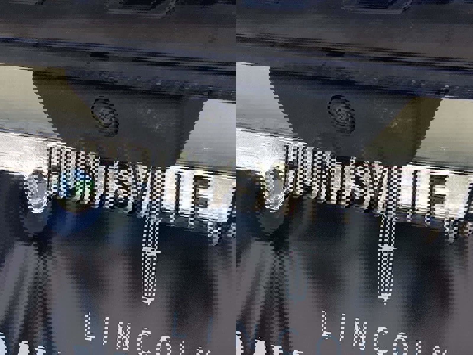 Used 2025 Ford Explorer ST-Line w/ Premium Package image 5