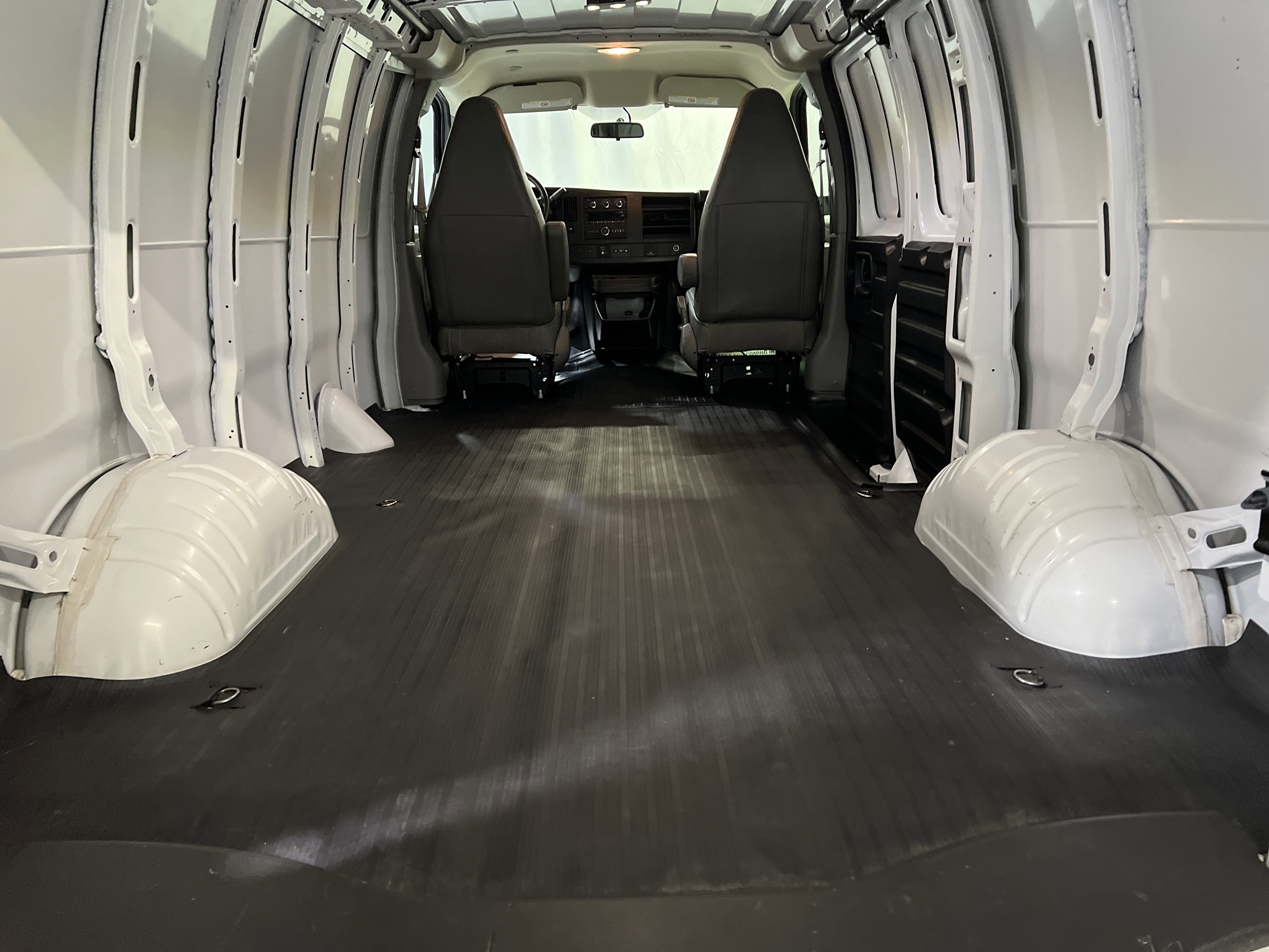 Certified 2023 Chevrolet Express 3500 w/ Driver Convenience Package image 14