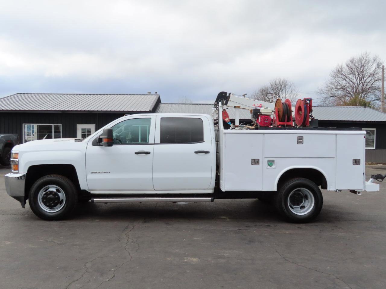 Used 2018 Chevrolet Silverado 3500 W/T w/ WT Convenience Package image 3