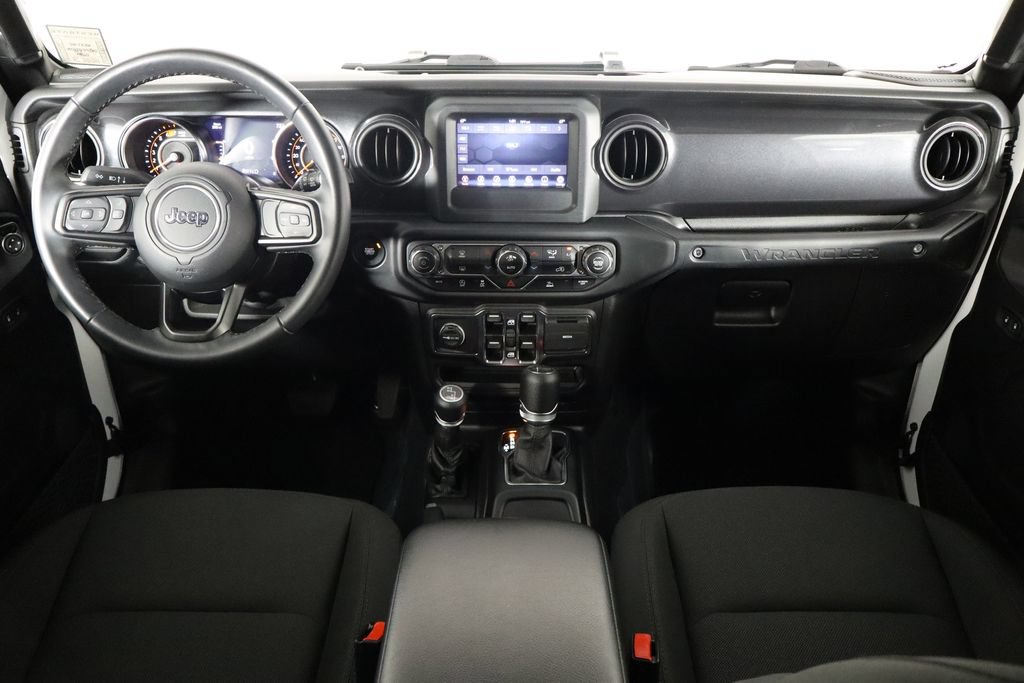 Used 2022 Jeep Wrangler Unlimited Sport AWD/4WD image 13