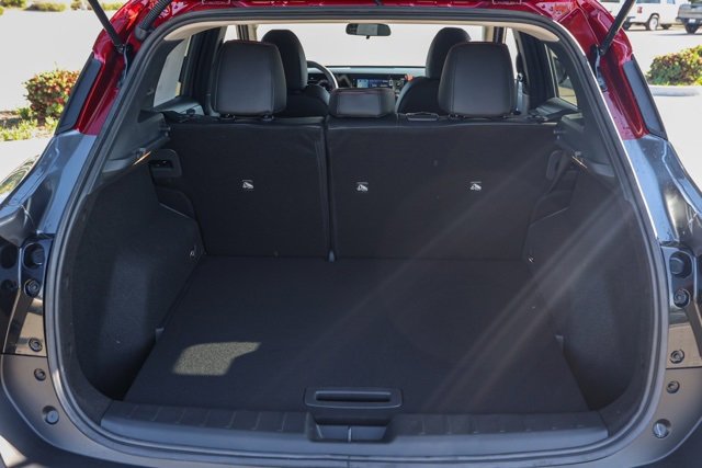New 2025 Nissan Kicks SR image 16