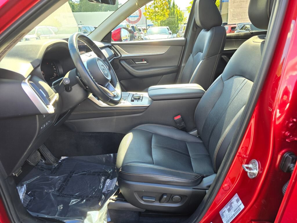 Certified 2024 MAZDA CX-90 Plug-In Hybrid w/ Premium Pkg AWD/4WD image 23