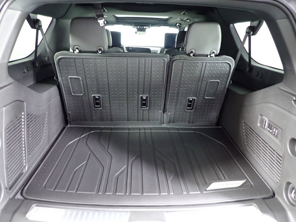 New 2026 Chevrolet Suburban RST w/ Advanced Technology Package image 21