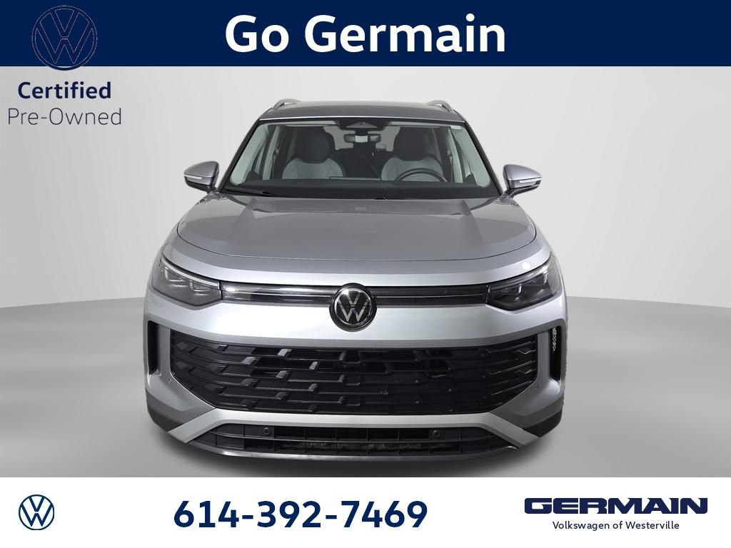 Certified 2025 Volkswagen Tiguan S AWD/4WD image 2