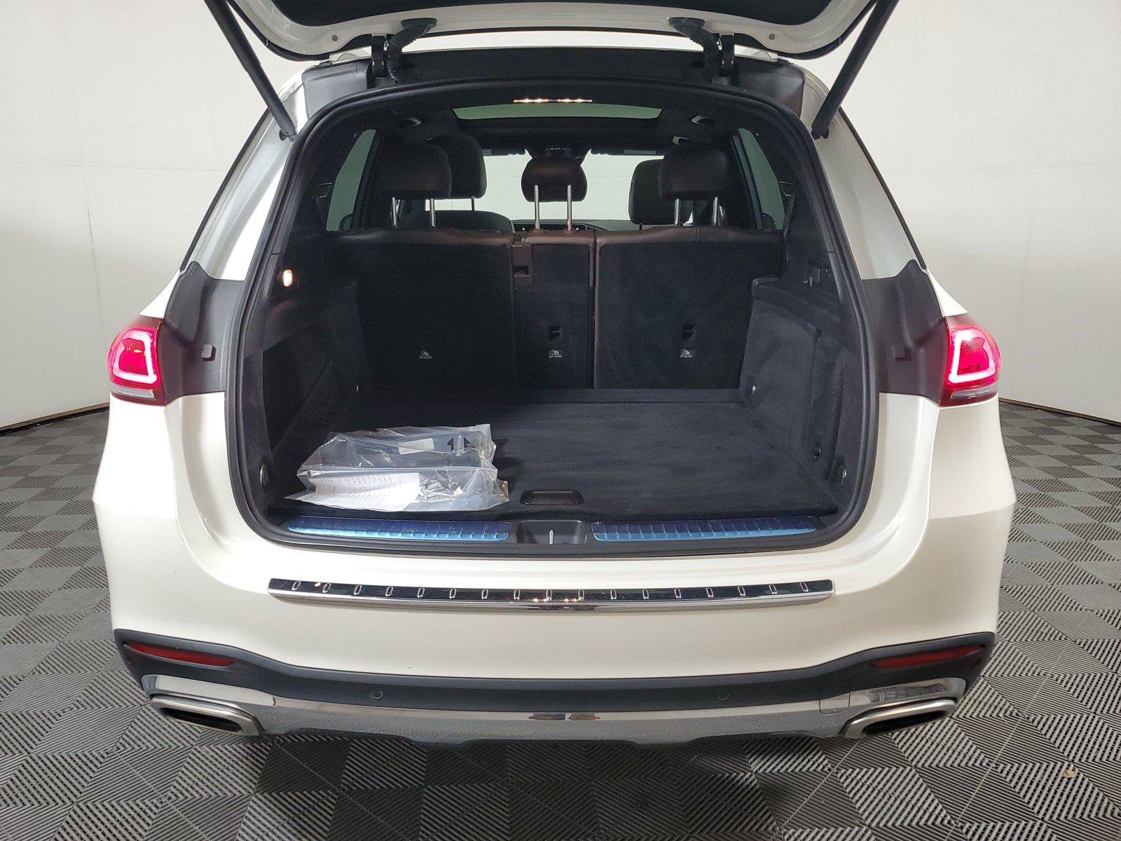 Used 2021 Mercedes-Benz GLE 450 4MATIC image 9