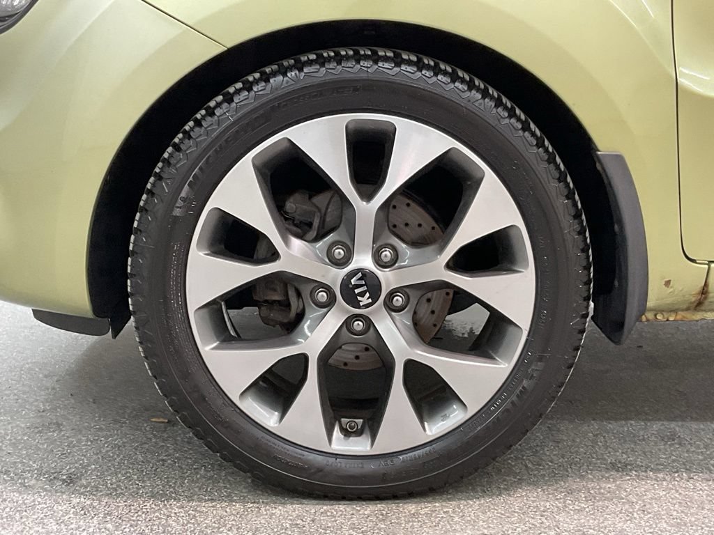 Used 2013 Kia Soul ! w/ Premium Pkg FWD image 29