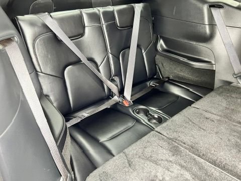 Used 2025 Tesla Model Y Long Range AWD/4WD image 22