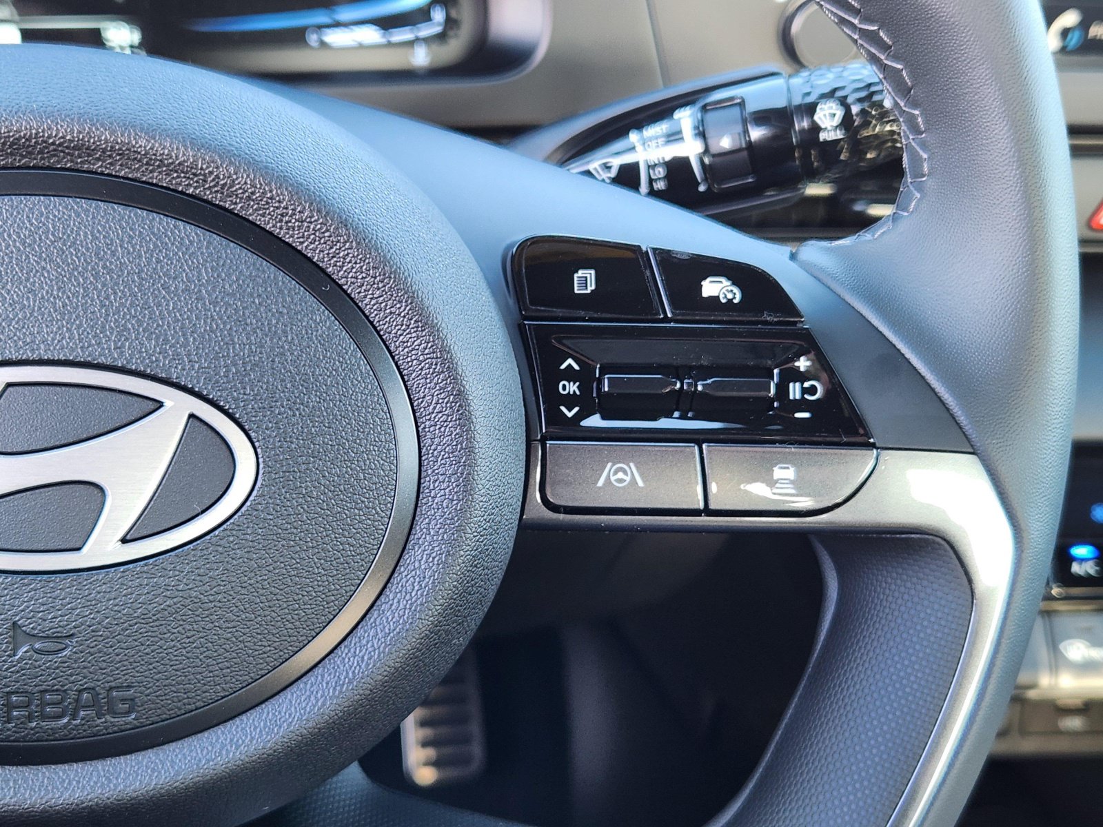 New 2026 Hyundai Elantra SEL Sport Premium FWD image 21