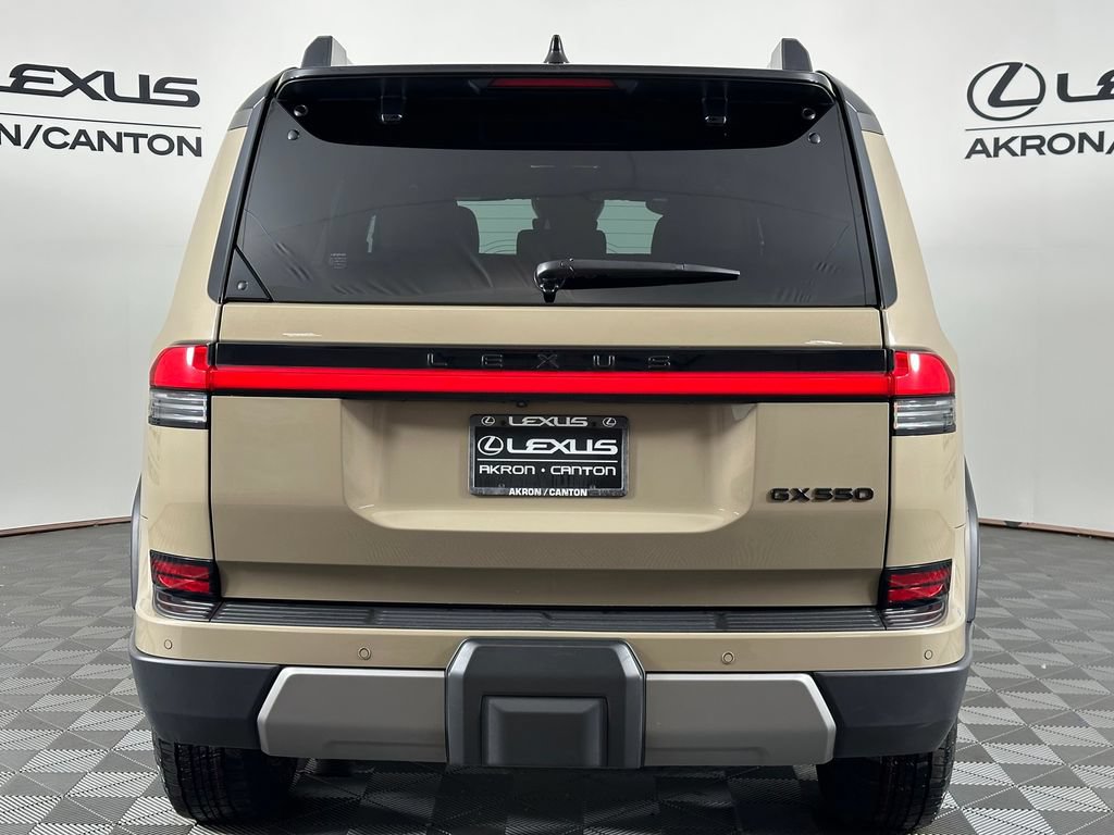 Used 2024 Lexus GX 550 AWD/4WD image 8