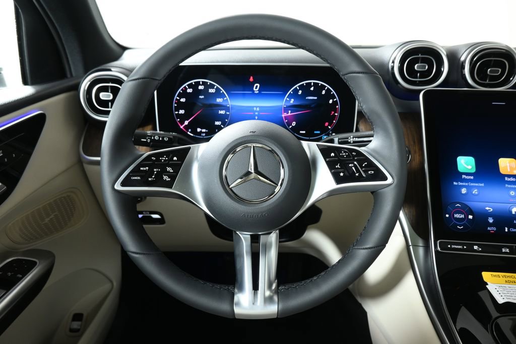 Used 2026 Mercedes-Benz GLC 300 4MATIC image 13