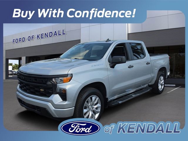 Used 2022 Chevrolet Silverado 1500 Custom image 1