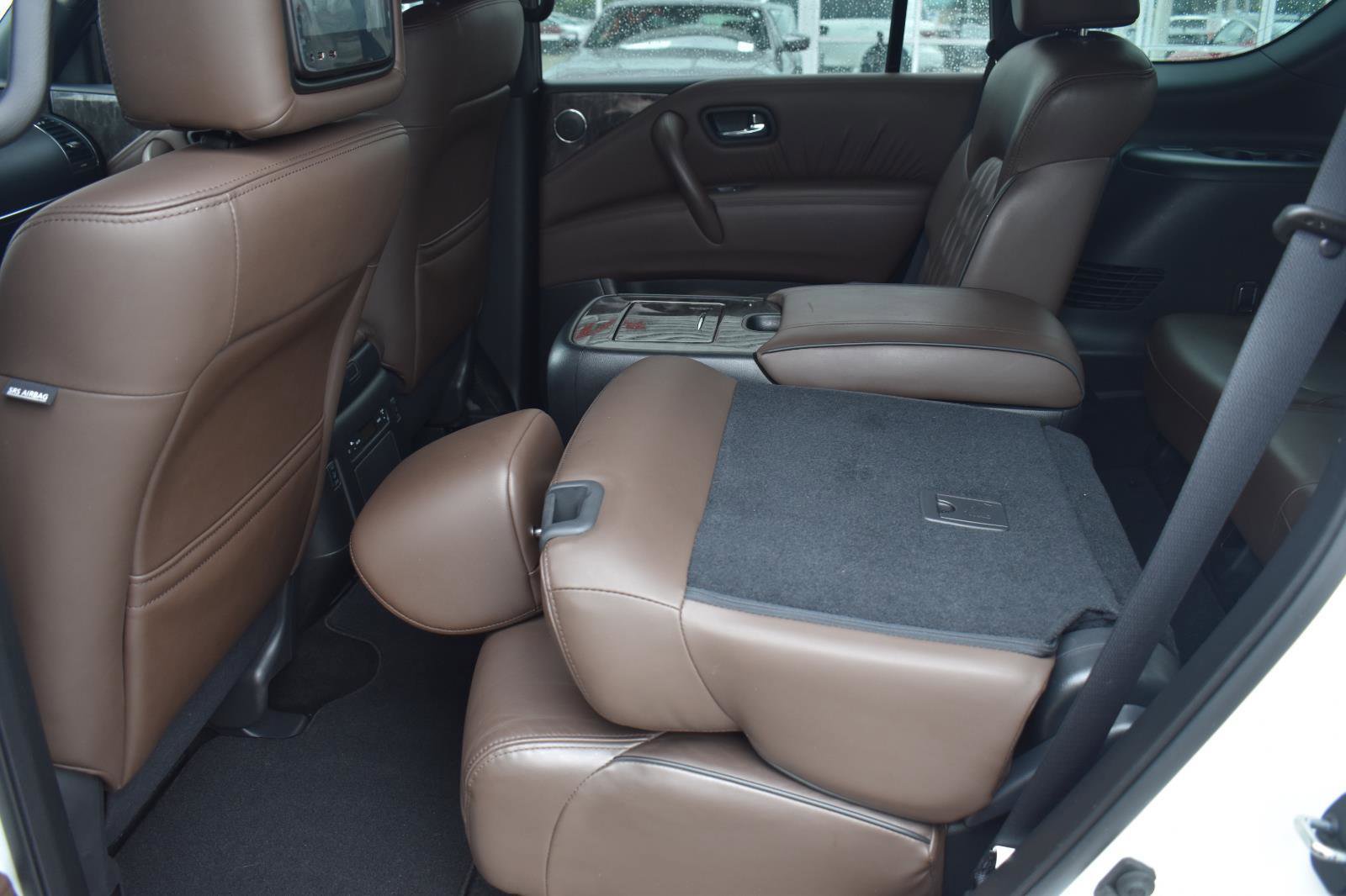 Used 2023 Nissan Armada Platinum w/ Captain's Chairs Package RWD image 52