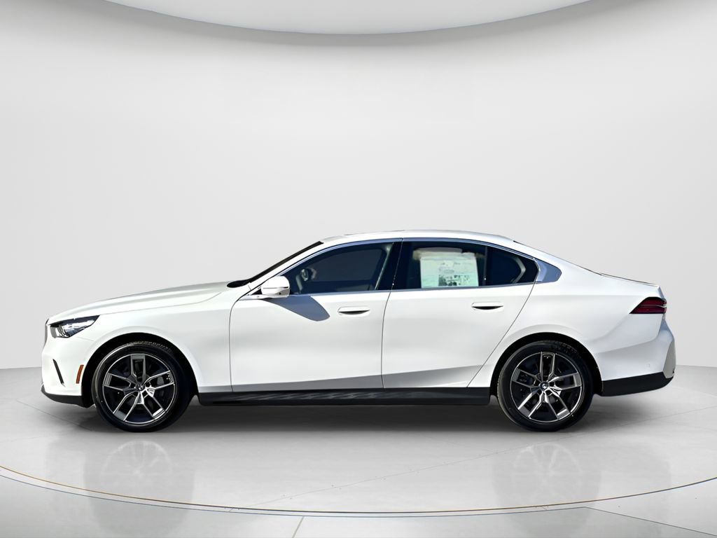 New 2026 BMW 530i w/ Premium Package image 10