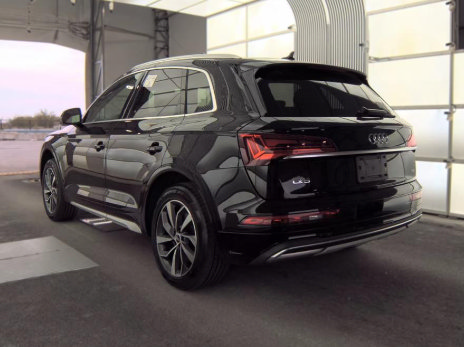 Used 2021 Audi Q5 2.0T Premium w/ Convenience Package AWD/4WD image 5