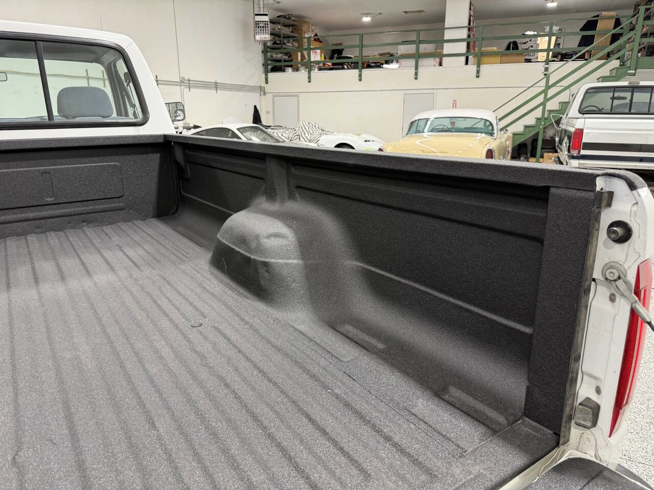 Used 1993 Ford F250 4x4 Regular Cab image 98