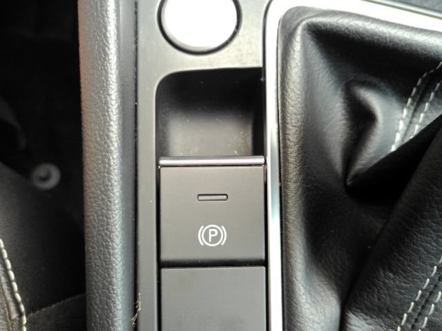 Used 2022 Volkswagen Jetta SEL FWD image 48