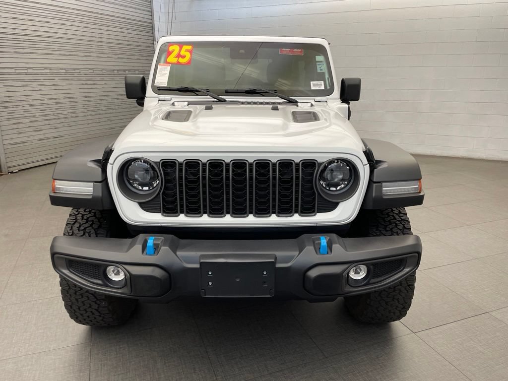 Certified 2025 Jeep Wrangler Unlimited Rubicon 4xe w/ Safety Group AWD/4WD image 9
