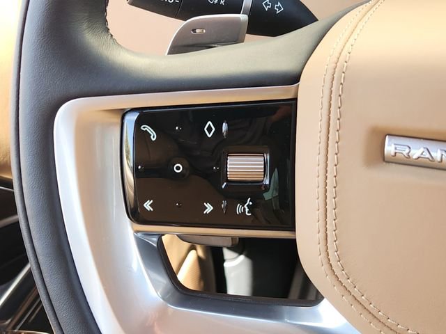 Used 2023 Land Rover Range Rover SE image 27