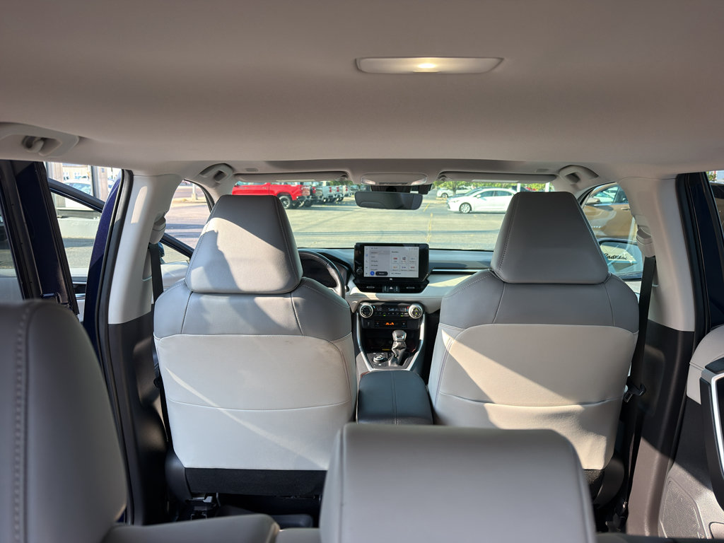 Used 2023 Toyota RAV4 Limited AWD/4WD image 14