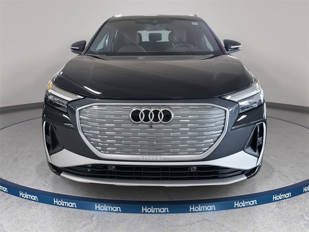 New 2026 Audi Q4 e-tron Premium image 3