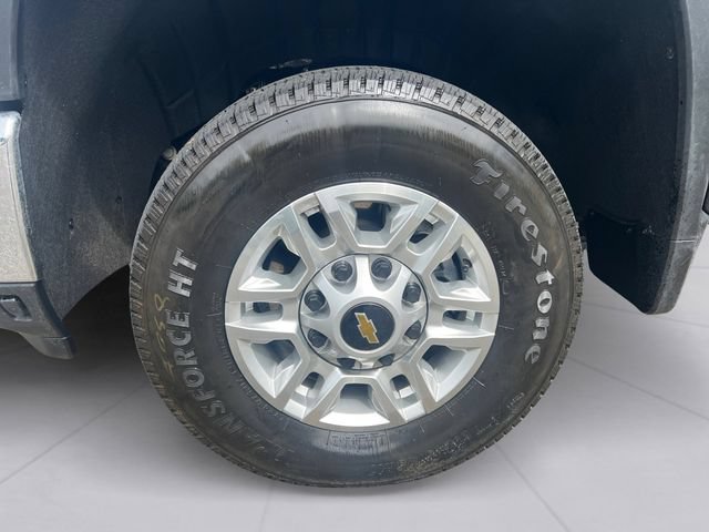 Used 2026 Chevrolet Silverado 2500 LT w/ Convenience Package AWD/4WD image 9