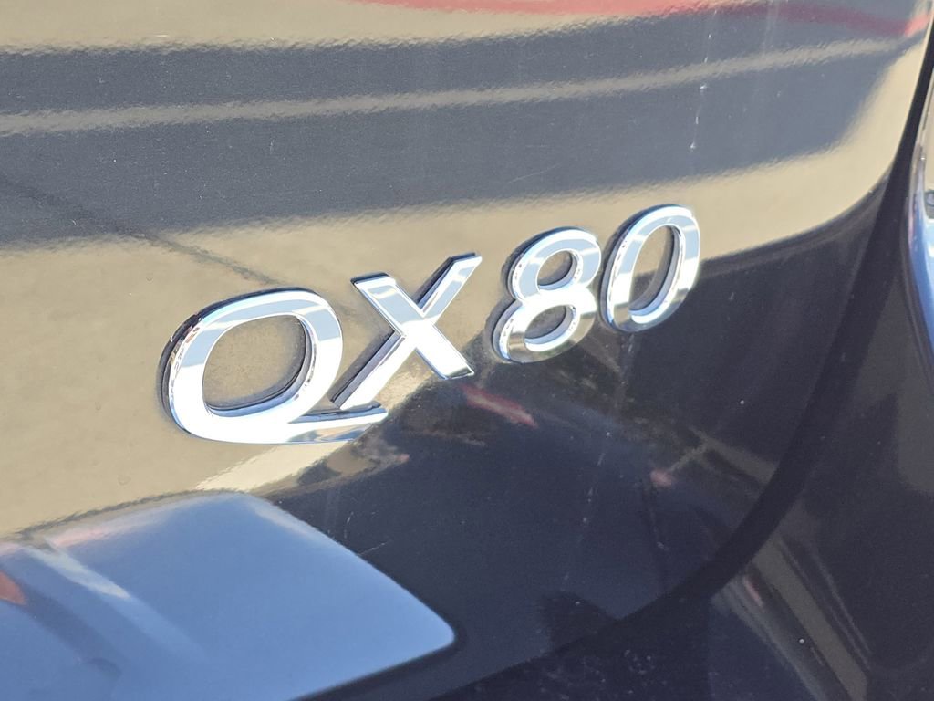 Used 2023 INFINITI QX80 Luxe w/ Cargo Package image 10