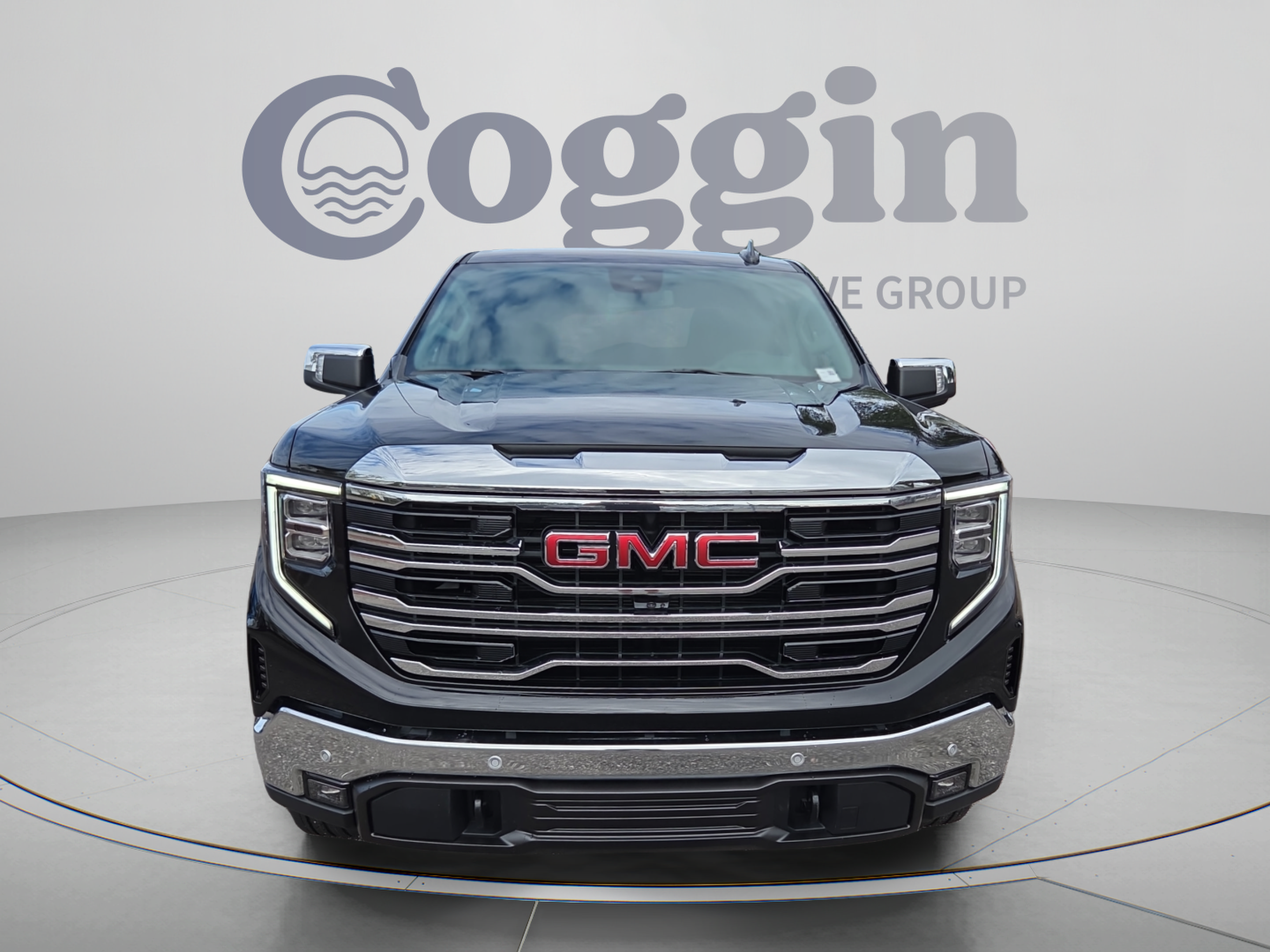 New 2026 GMC Sierra 1500 SLT w/ SLT Premium Plus Package AWD/4WD image 8