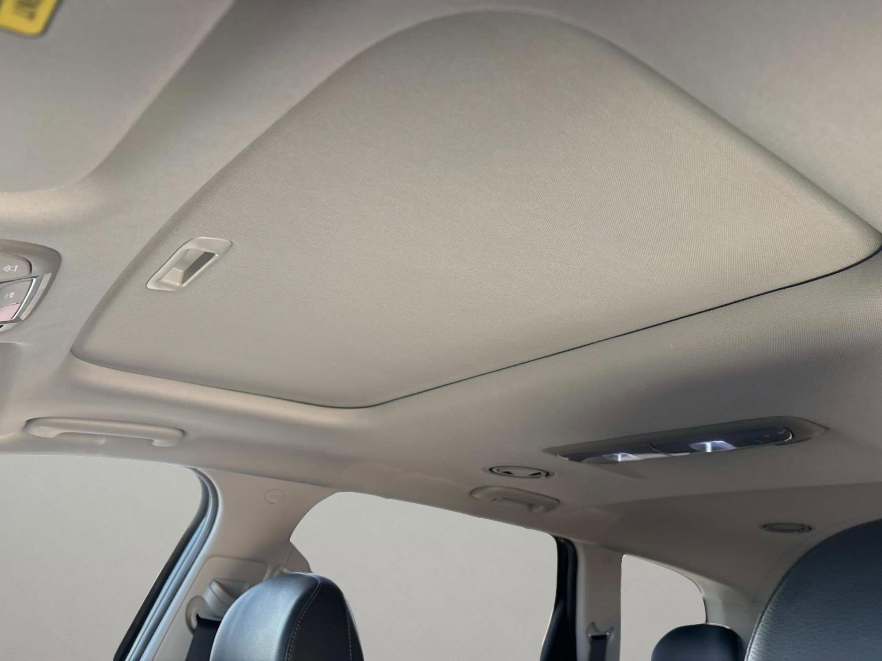 Used 2025 Kia Telluride EX image 22