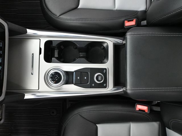 Used 2024 Ford Explorer XLT w/ XLT Sport Appearance Package image 38