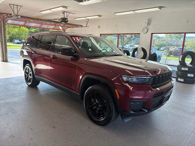 Certified 2025 Jeep Grand Cherokee L Laredo