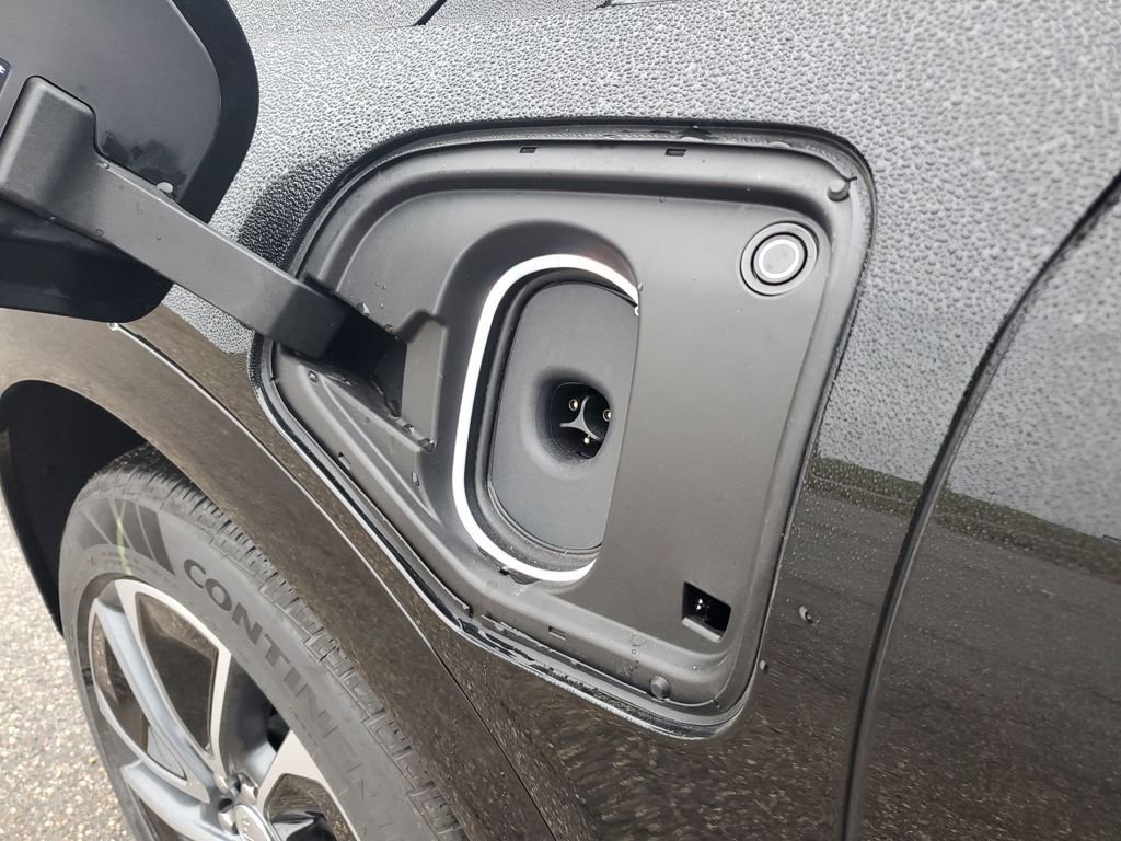 New 2026 Cadillac Optiq Sport 1 image 34