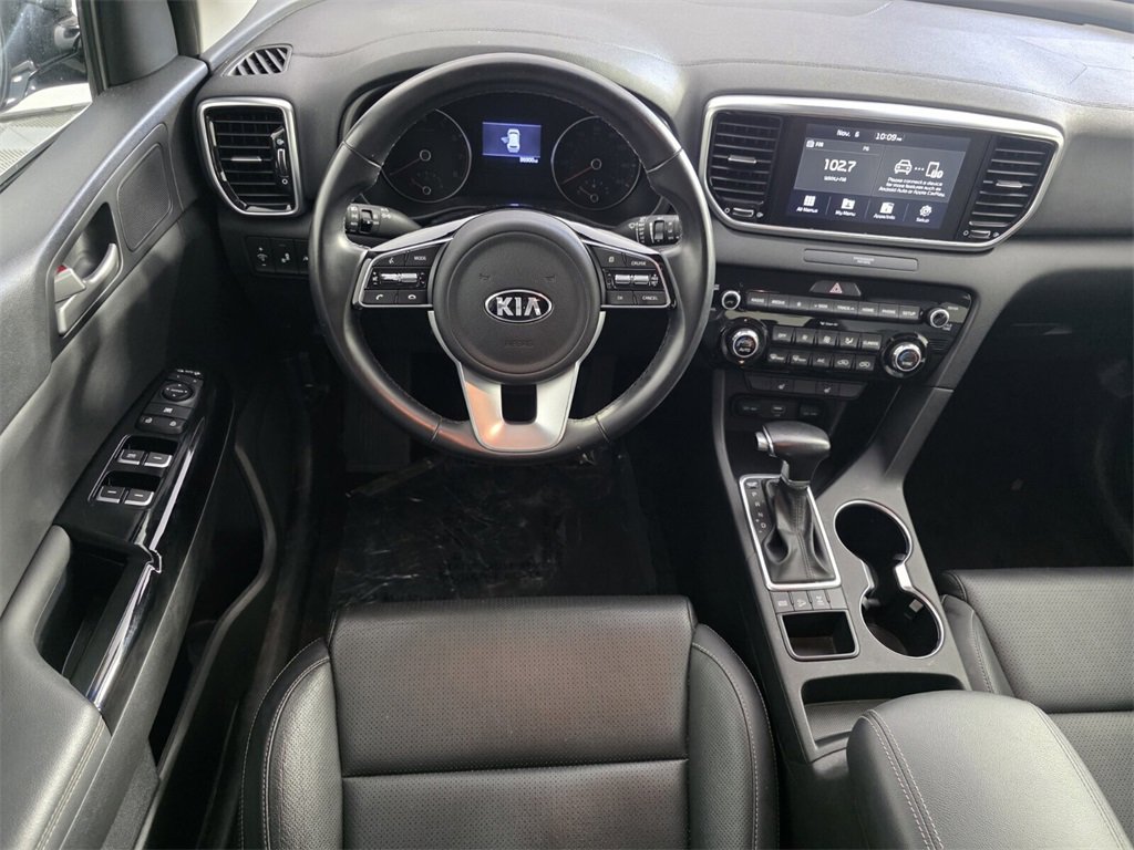 Used 2020 Kia Sportage EX image 12