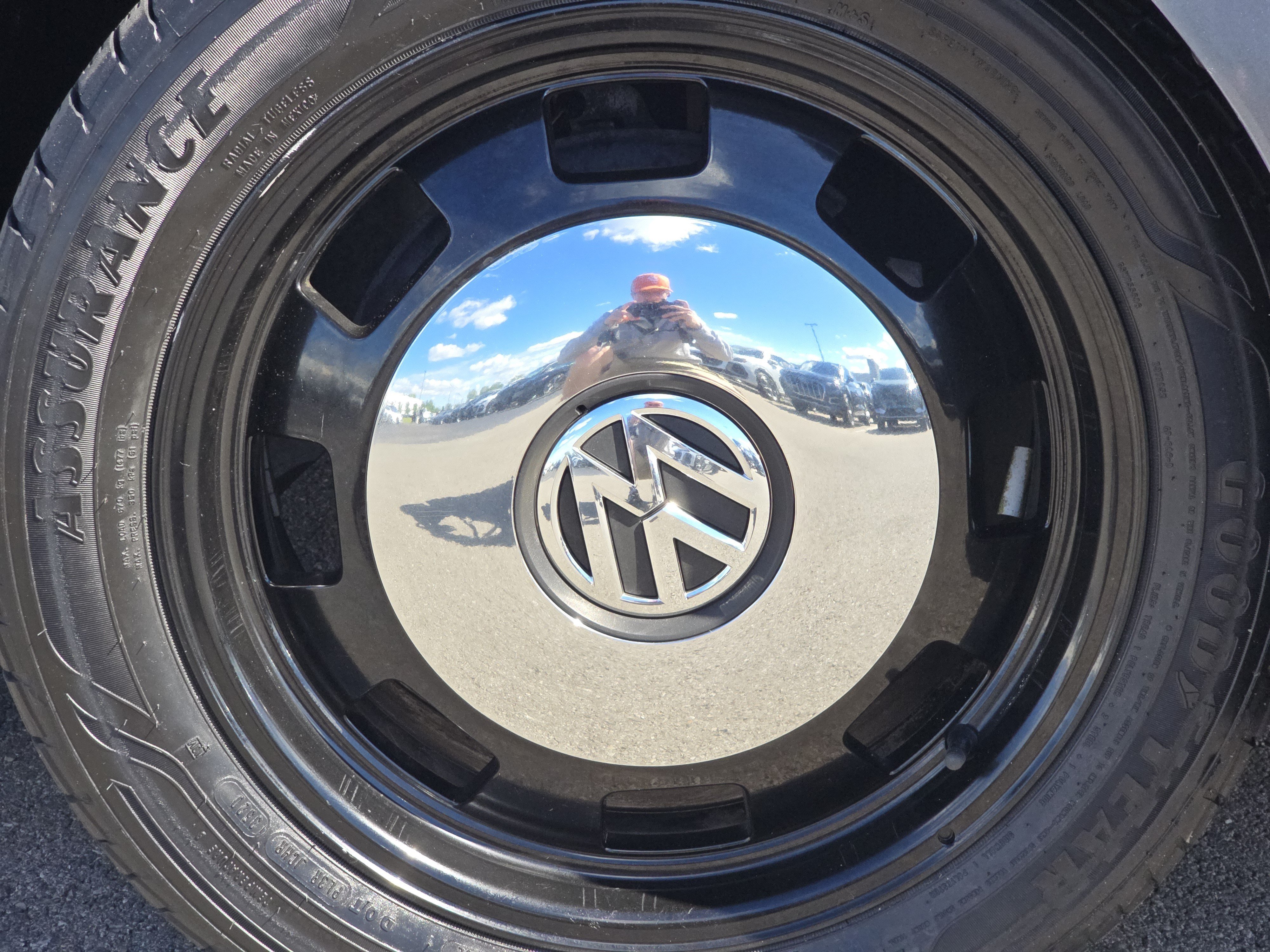 Used 2014 Volkswagen Beetle 1.8T FWD image 14