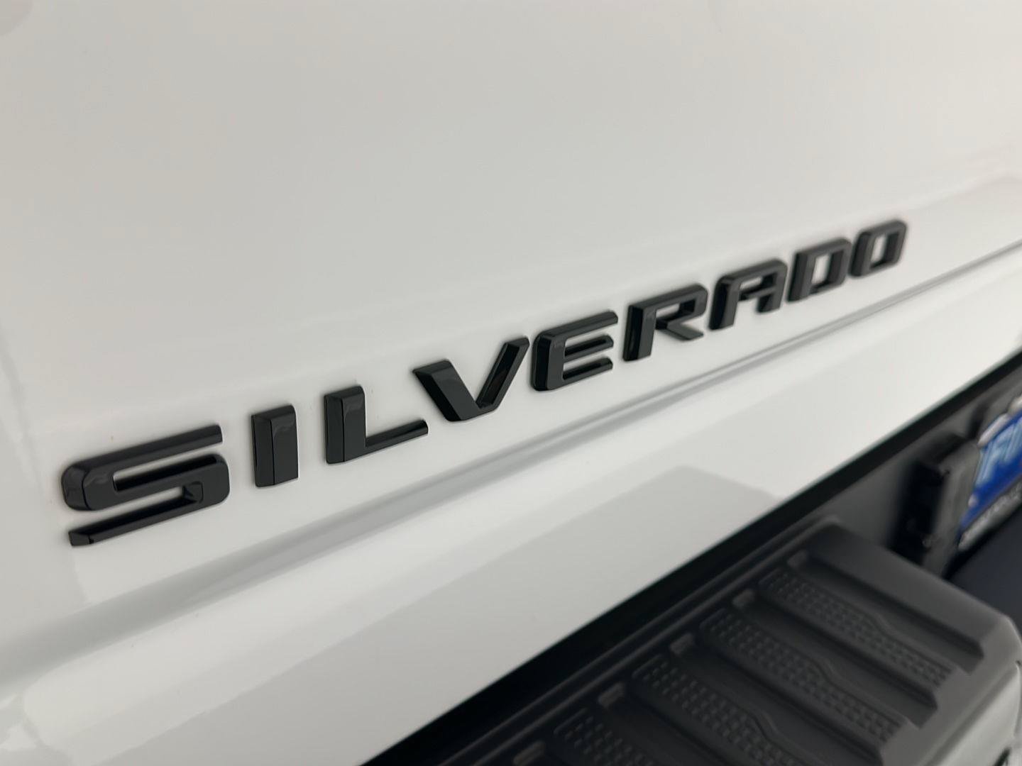Used 2025 Chevrolet Silverado 3500 LT w/ Trail Boss Package AWD/4WD image 30