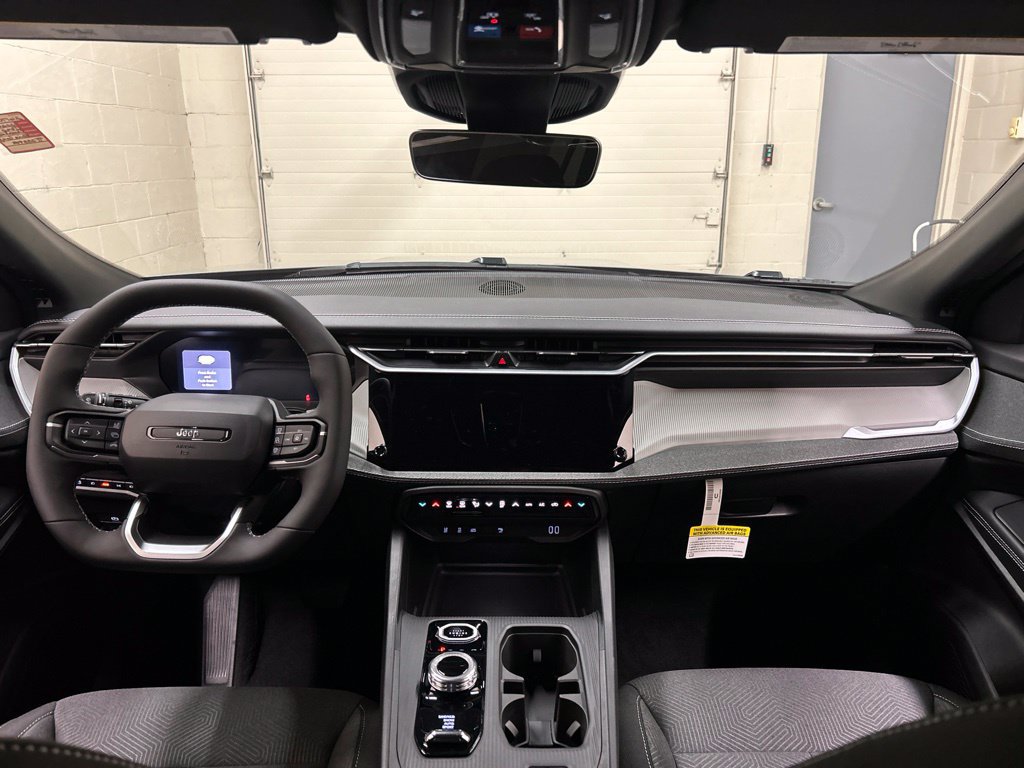 New 2026 Jeep Cherokee Laredo AWD/4WD image 20